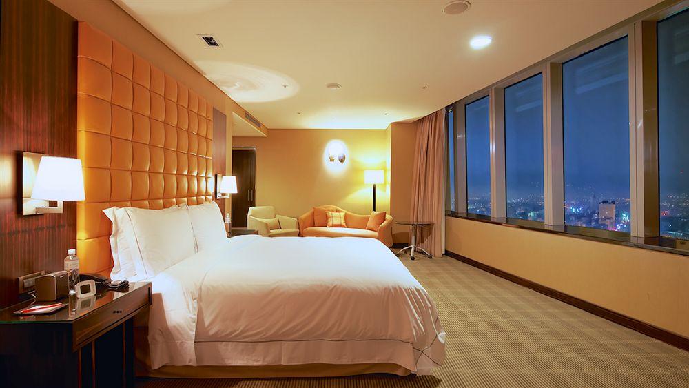 The Landis Taichung Hotel Luaran gambar